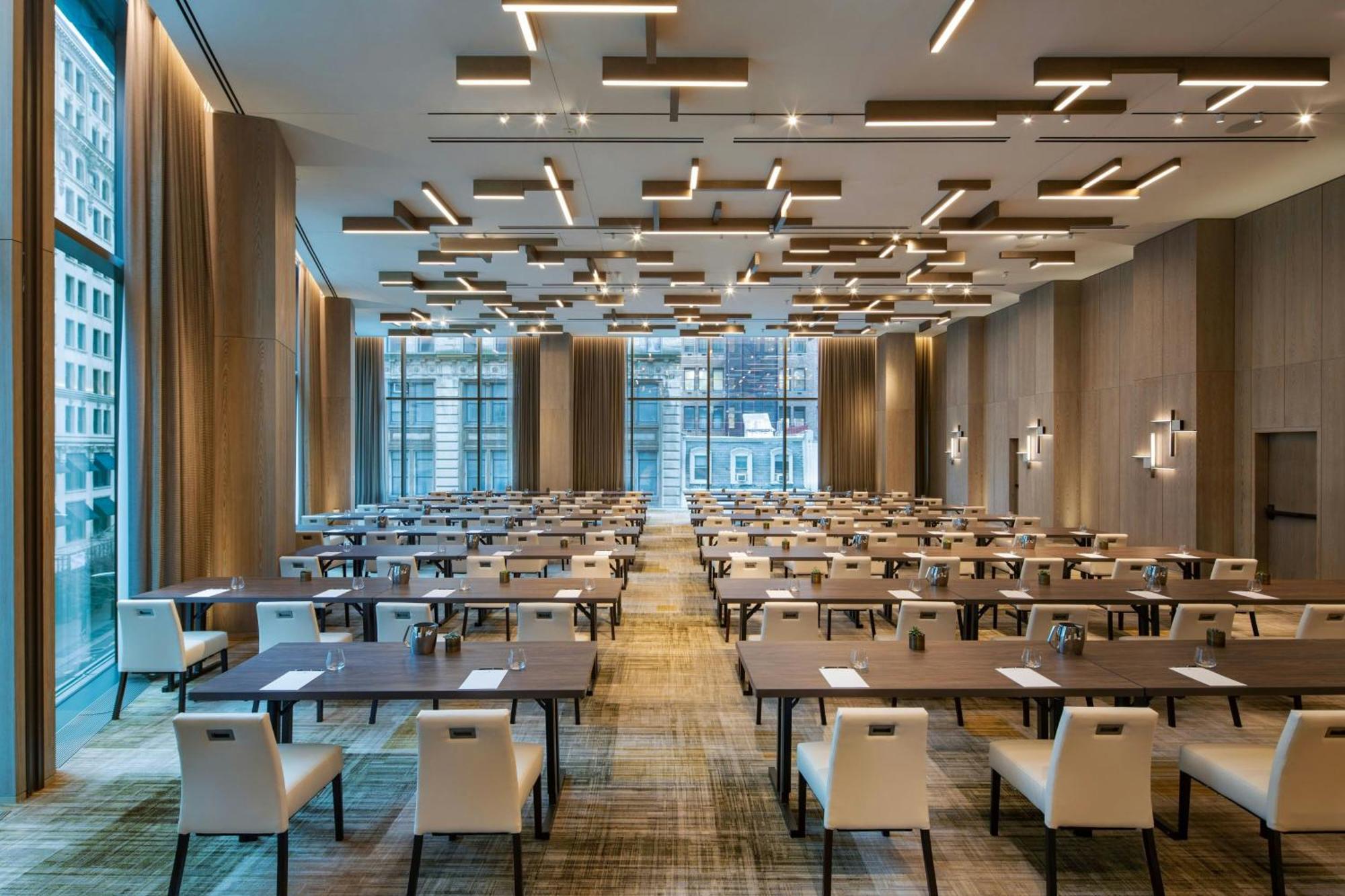 Отель The Ritz-Carlton New York, Nomad Экстерьер фото